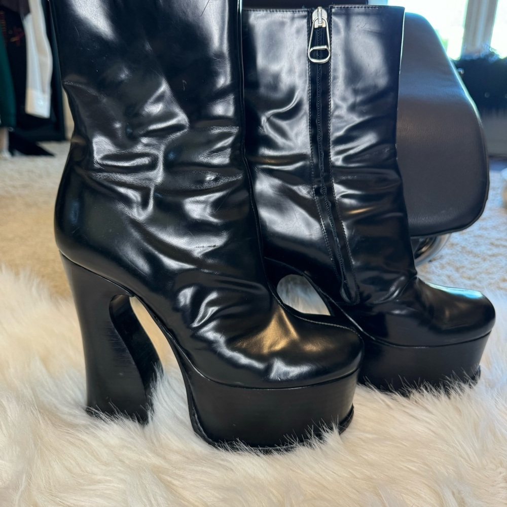 SOLD Maison Margiela FW16 platform patent leather boots